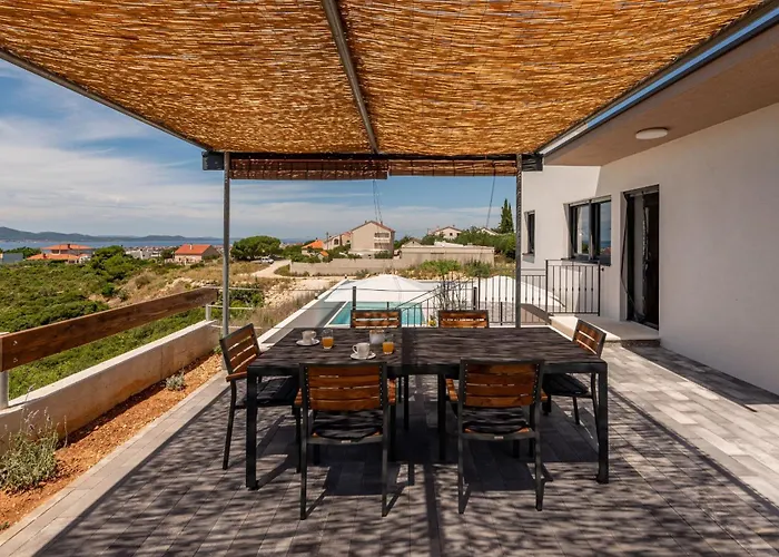 וילה Pava Zadarvillas