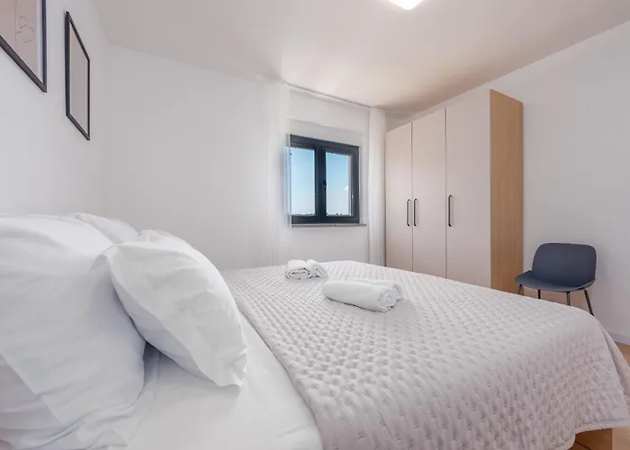 别墅 Pava Zadarvillas *