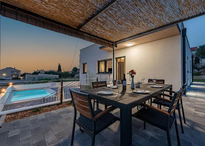 别墅 Pava Zadarvillas